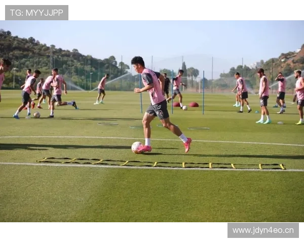 阿贾克斯争冠能力下降趋势显著，球队面临竞争格局调整