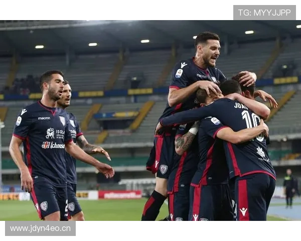 巴黎圣日耳曼中场缺乏统治力，导致攻防转换失衡