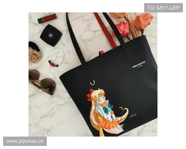 维纳斯买鞋比我一个月工资还多，这生活也太梦幻了吧！